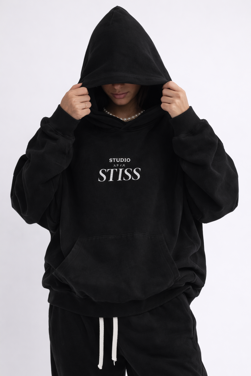 studio stiss boxy hoodie 001